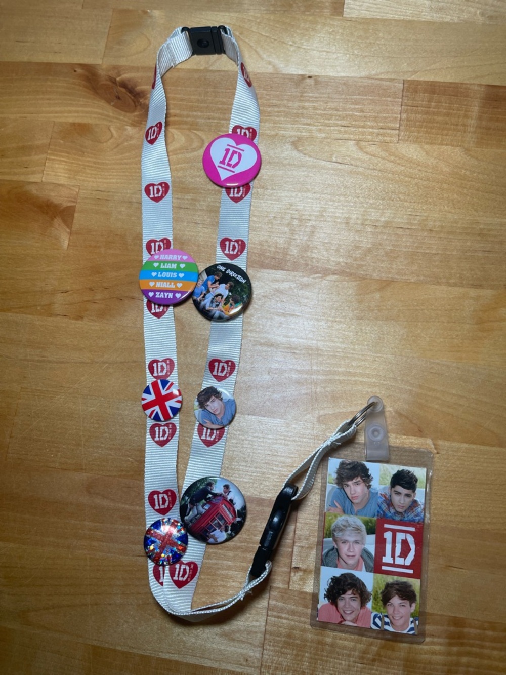 One Direction 1D Lanyard-Clear Badge Holder-Button Pins